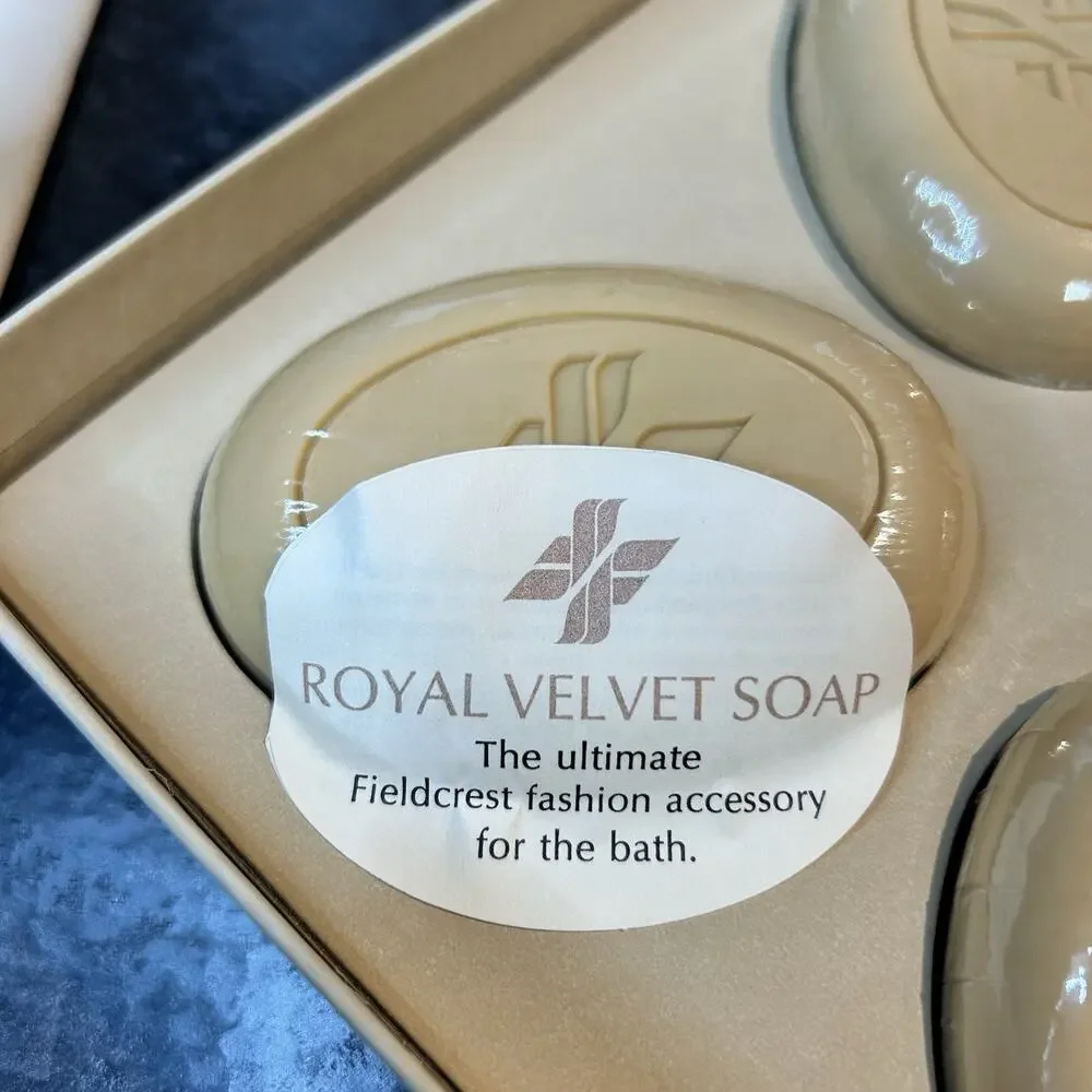 Vintage 4 Pc Royal Velvet Scented Hard Milled‎ Bar Soaps SUEDE 3 oz Each